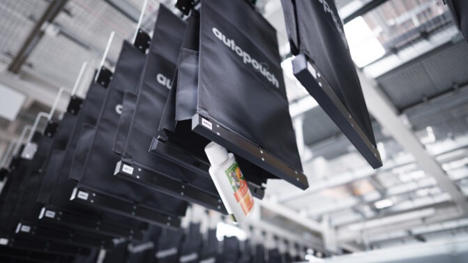 Efficient zero-touch logistics: psb autopouch - psb intralogistics